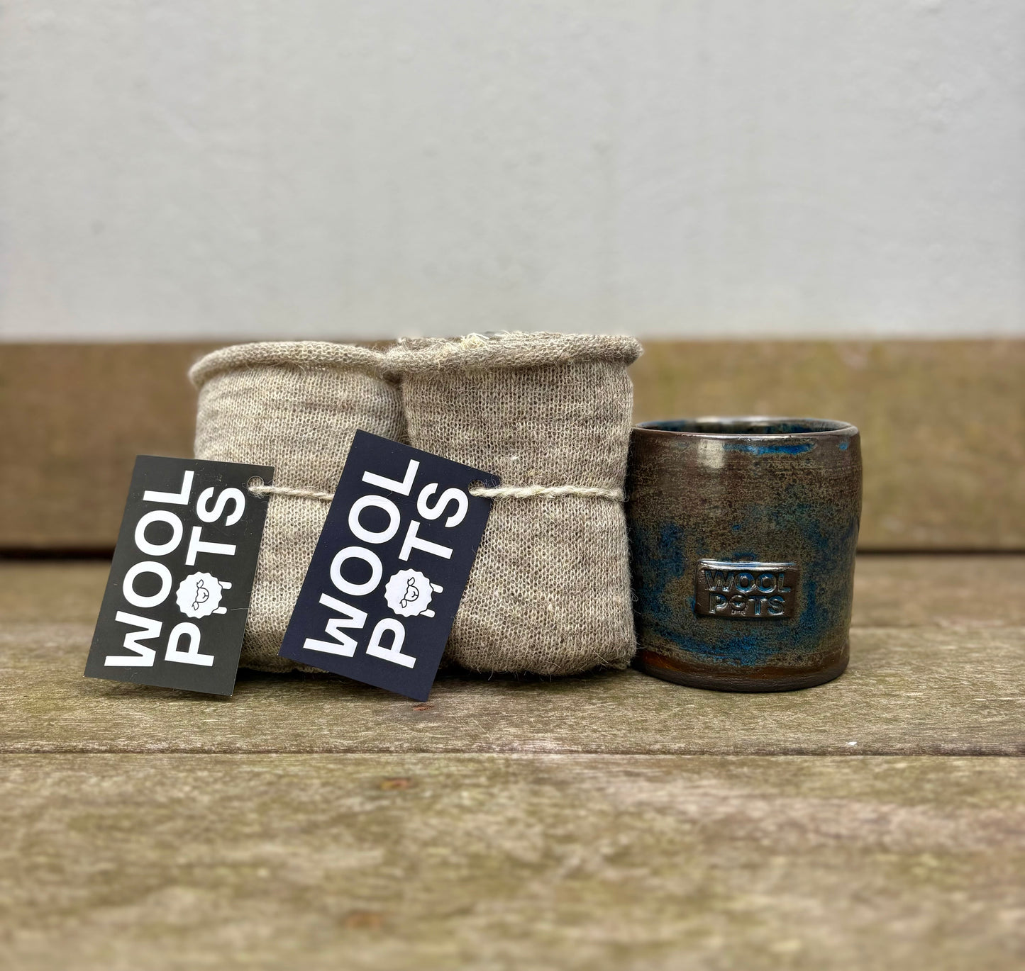 2 x Wool pots Bundles plus a Wool Pots Planting Pot
